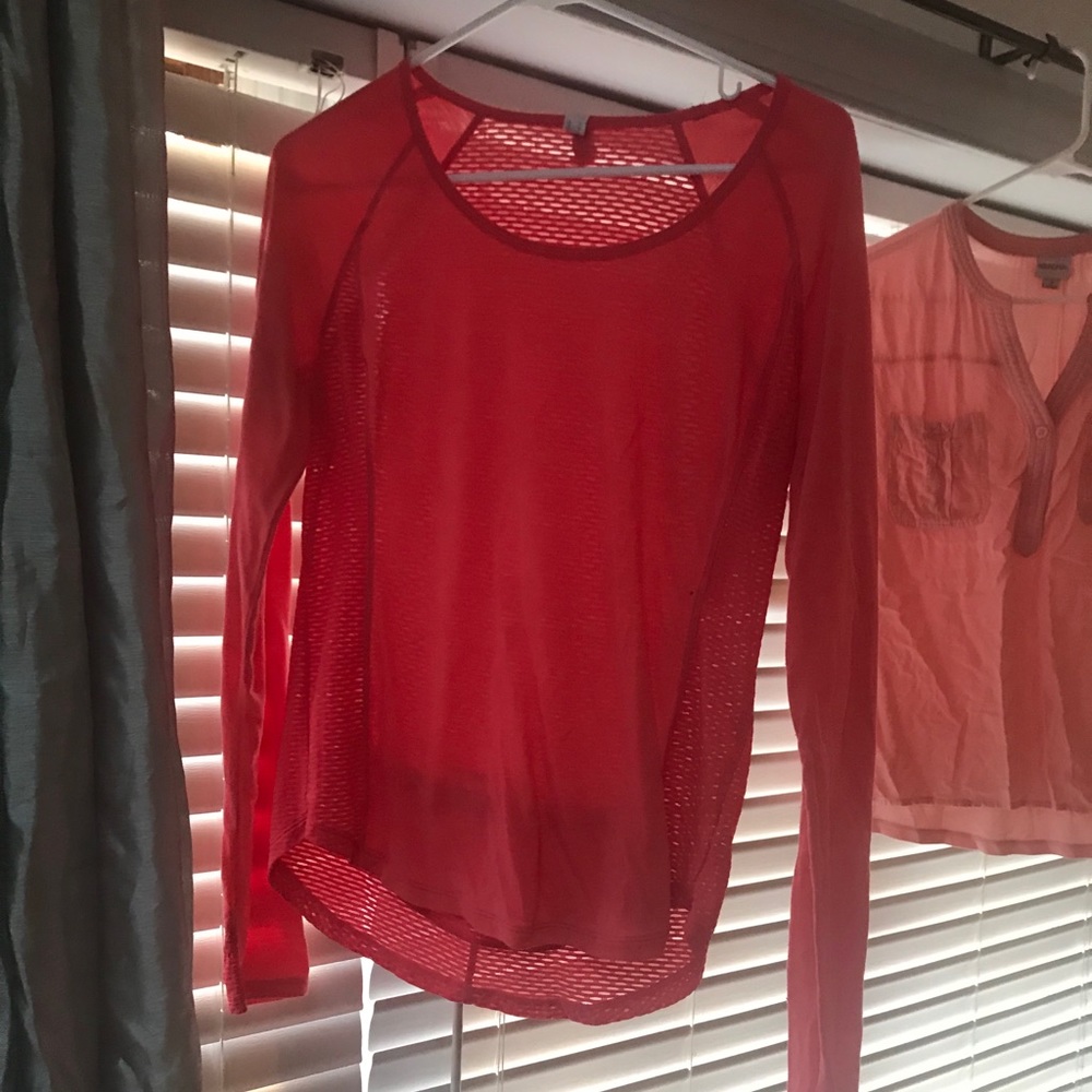 Coral workout shirt